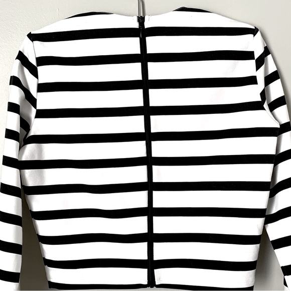 Zara size XS striped top - Picture 7 of 9